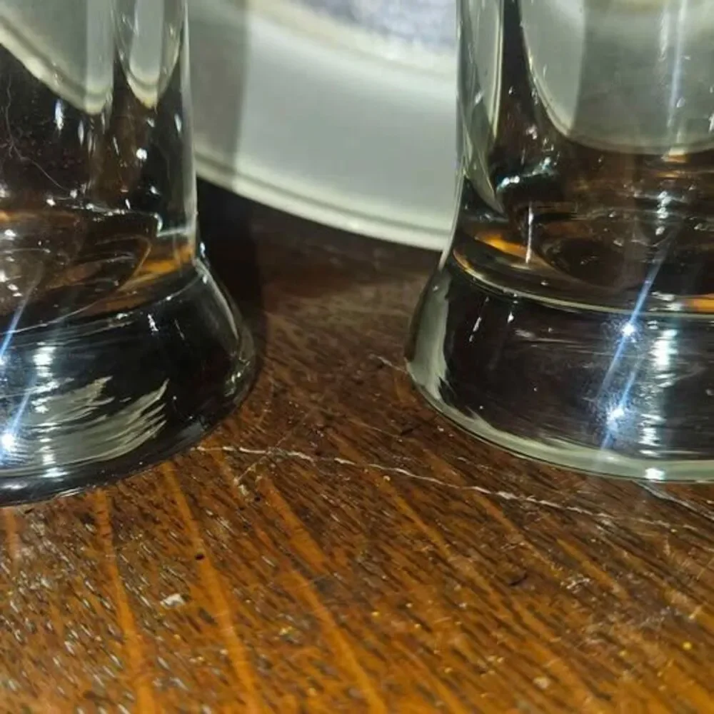 2 Vintage Schlitz Beer Pilsner Glasses
